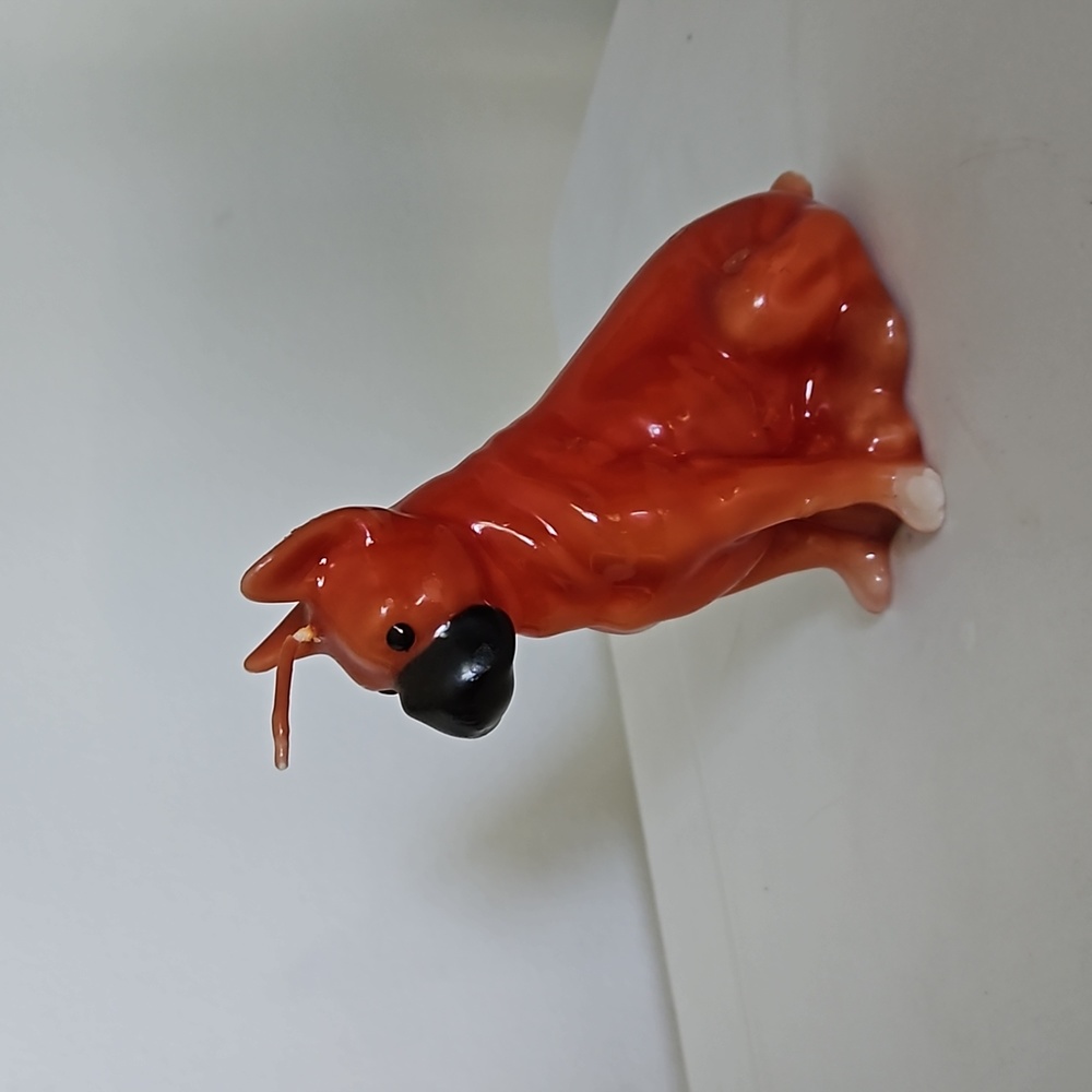 Boxer candle